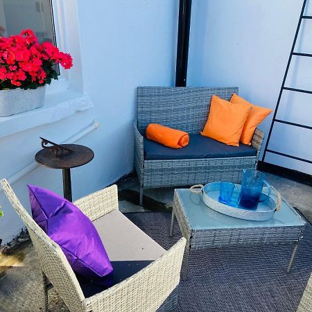 Funky Cozy Cottage With Outside Space Істборн Екстер'єр фото